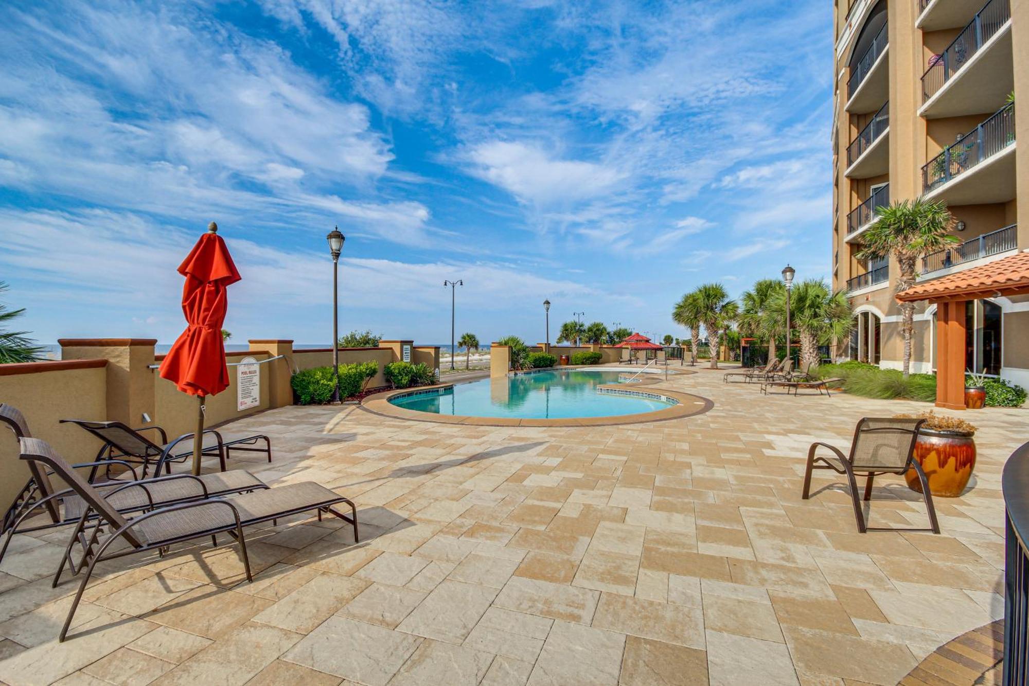 Sleek Gulfport Condo With Ocean Views And Pool Access! Eksteriør billede
