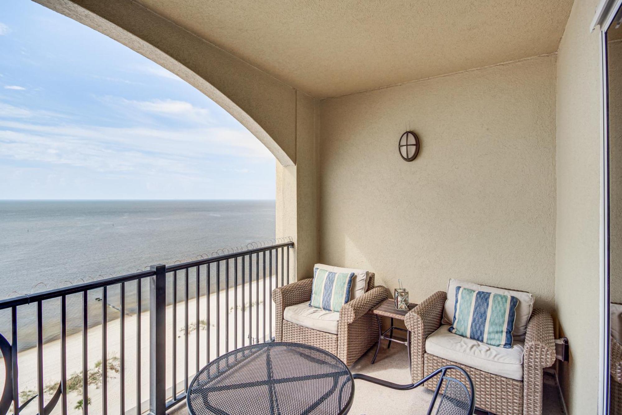 Sleek Gulfport Condo With Ocean Views And Pool Access! Eksteriør billede