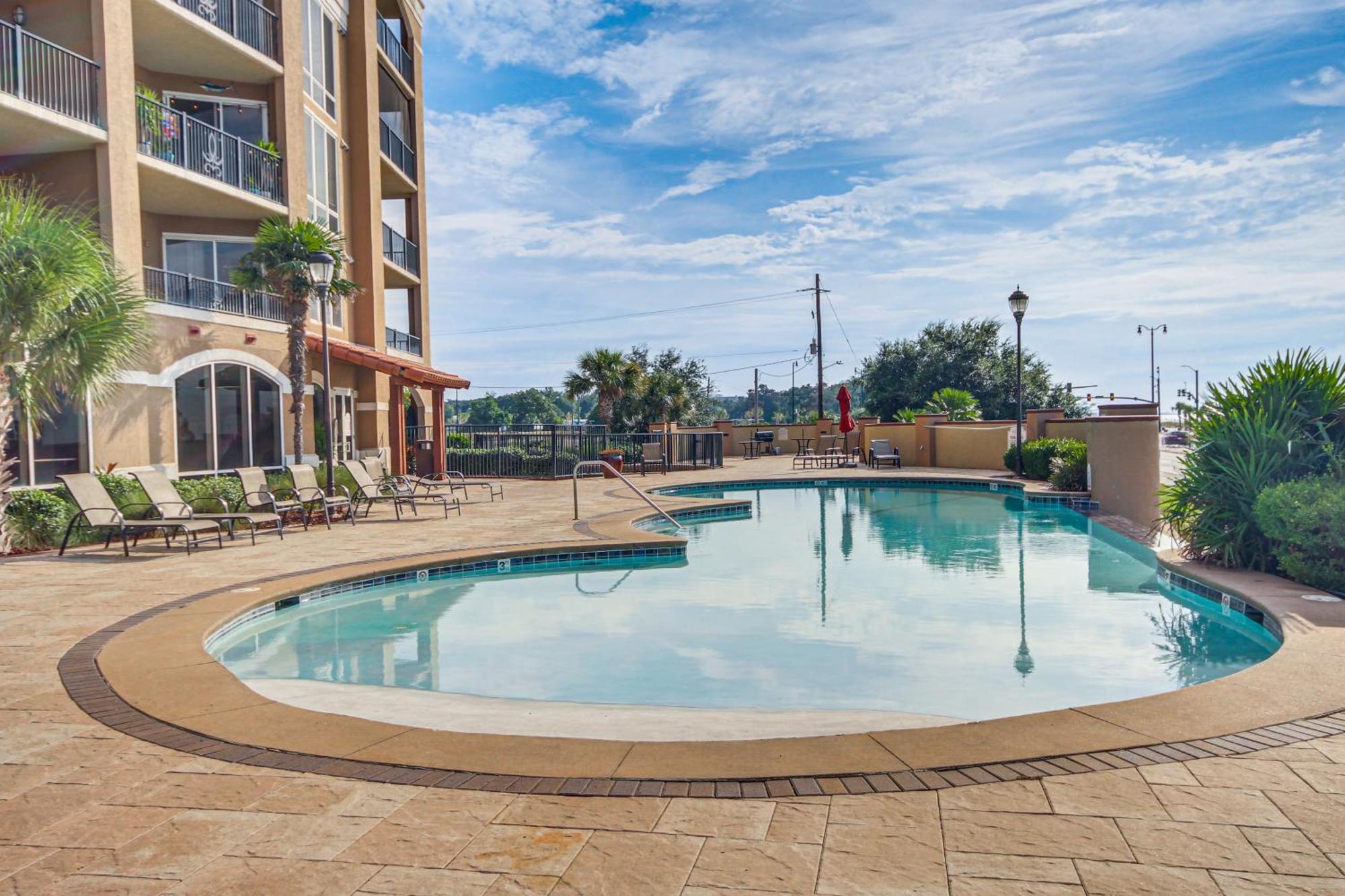 Sleek Gulfport Condo With Ocean Views And Pool Access! Eksteriør billede